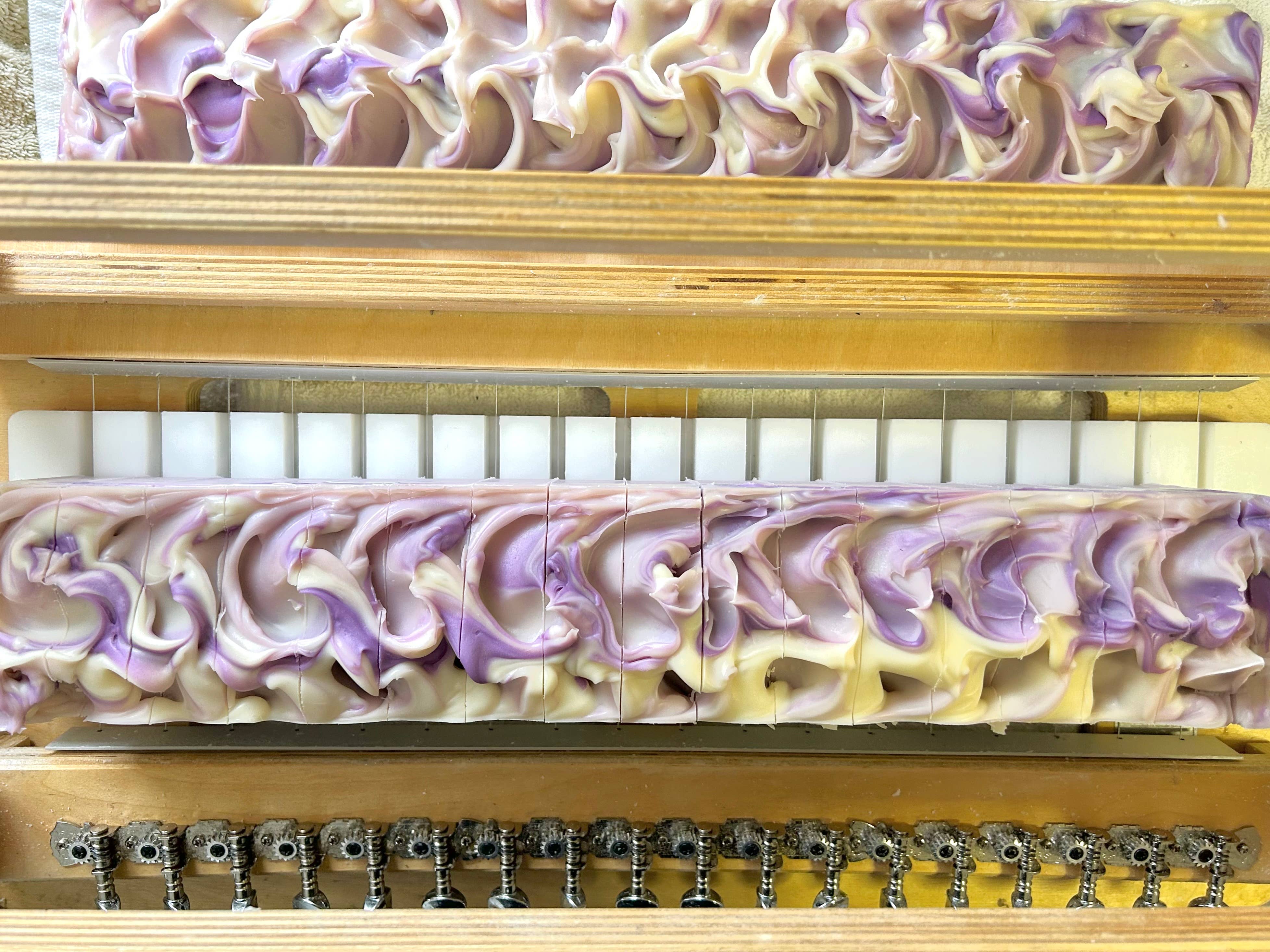 Lilac Bloom Handmade Soap Bar VEGAN COLD PROCESS Spring
